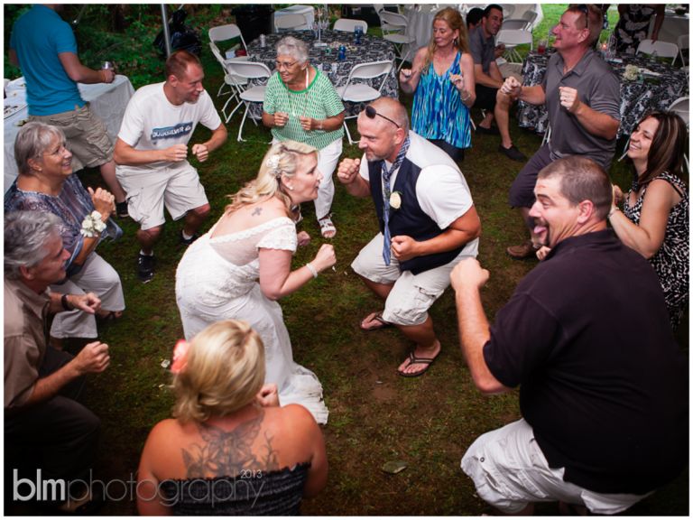 86_Mat_&_Lisa_Backyard_Wedding