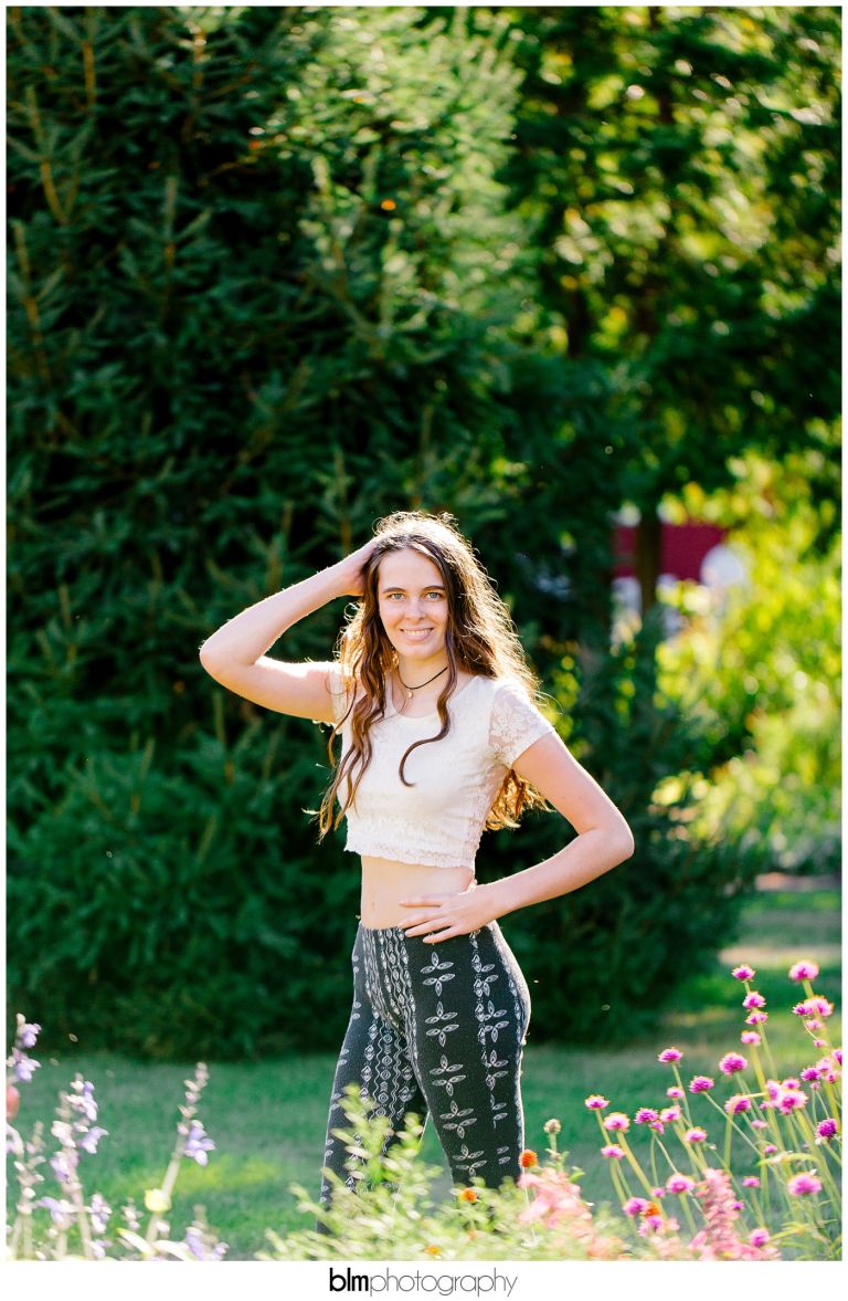 Carly-Cresta_Senior-Portraits_091516-3066.jpg